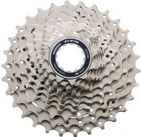Shimano CS-R7000 105 11-speed cassette, 11 - 32T - Nickel-plated finish offers hard wearing resistance to corrosion